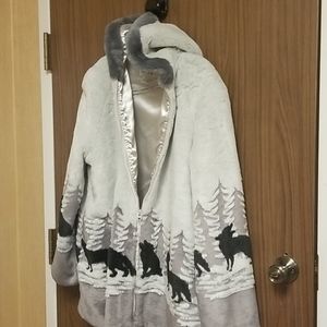 Lake Matley-brand new faux fur jacket